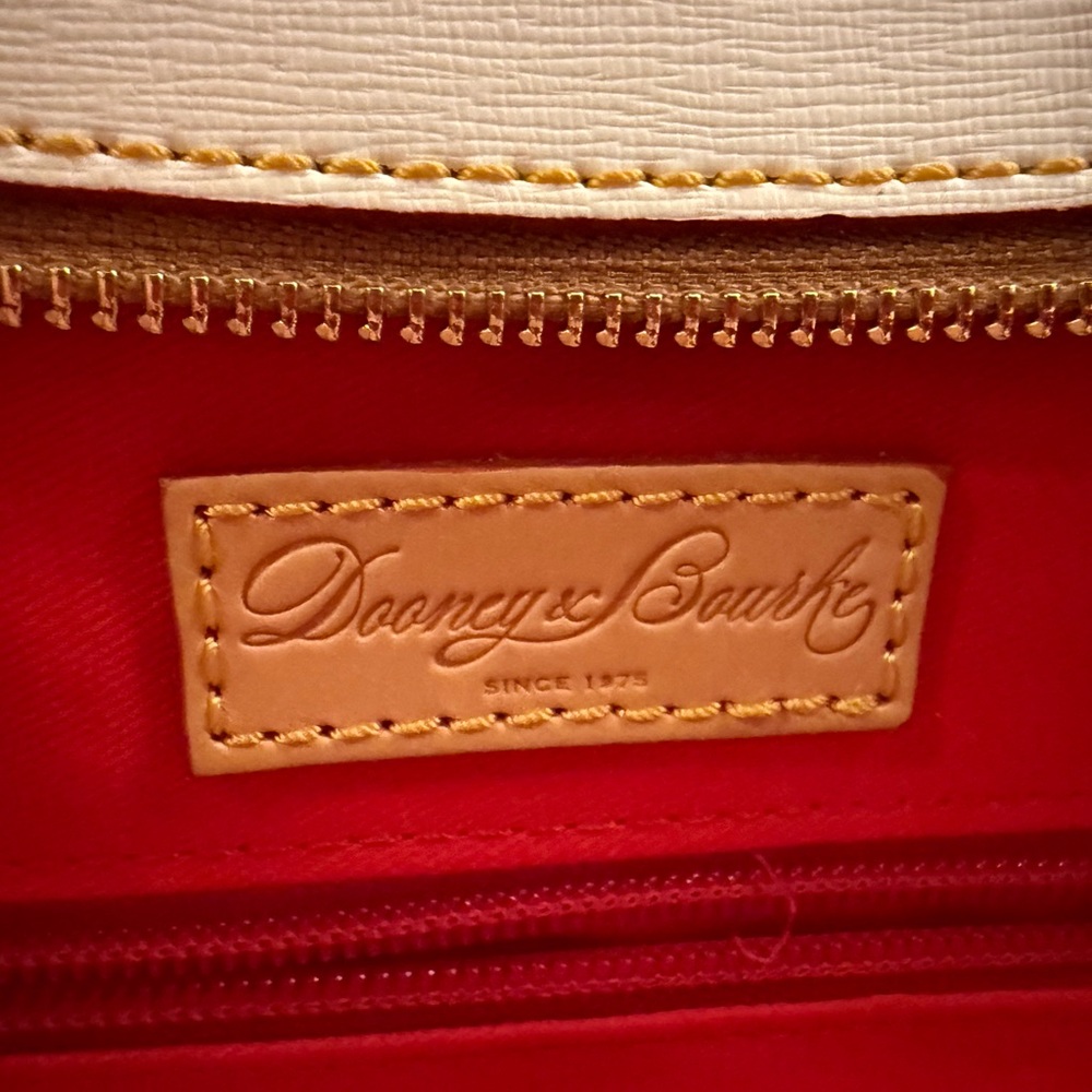 EUC Dooney & Bourke Maddie Saffiano Leather Shoulder Bag - Picture 11 of 11